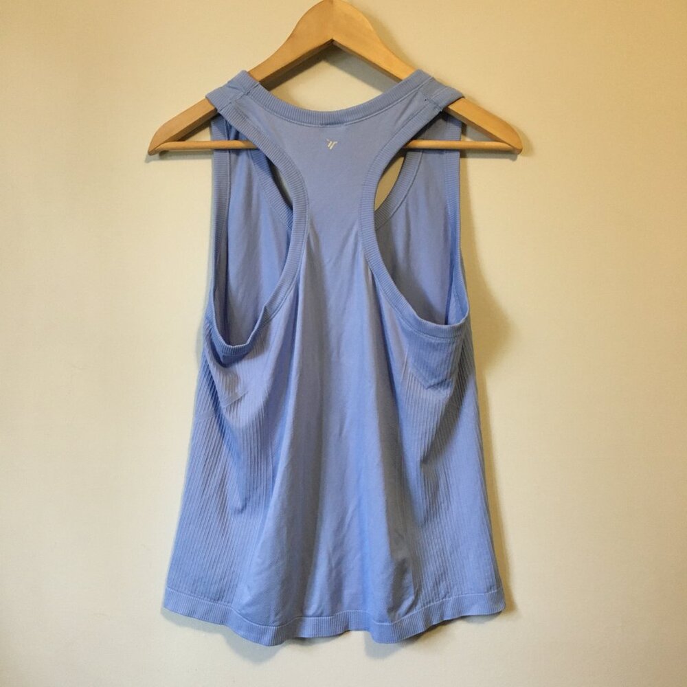 Old Navy Active Pale Periwinkle Blue Textured Racerback Tank XL - Picture 3 of 12